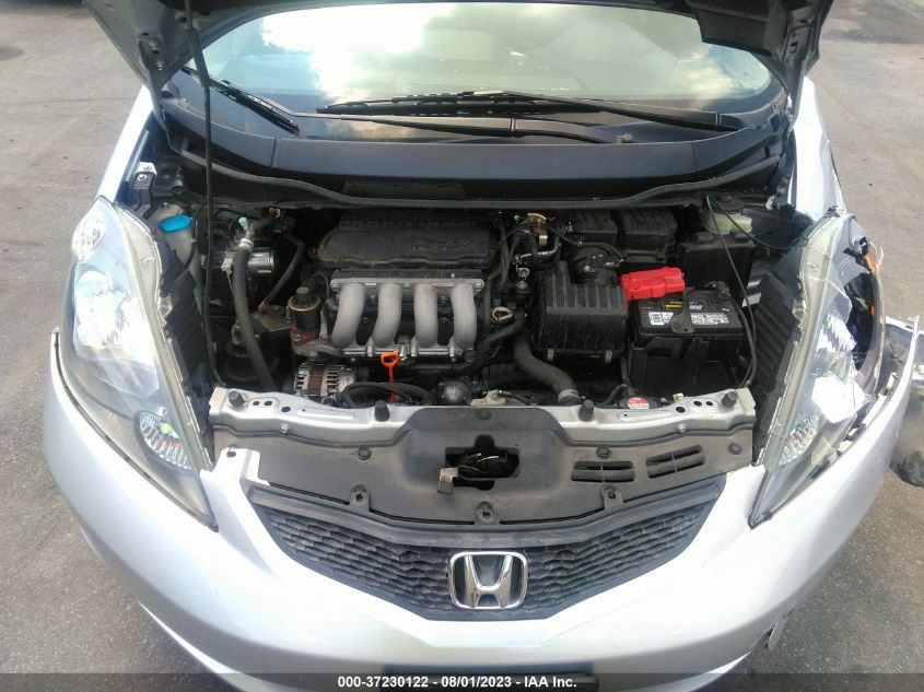 2013 HONDA FIT - JHMGE8H30DC056343