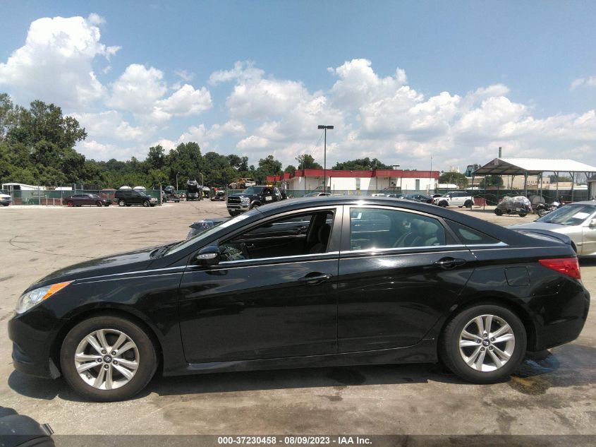 2014 HYUNDAI SONATA GLS - 5NPEB4AC6EH946906