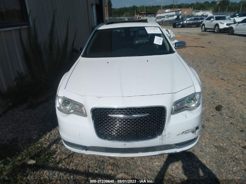 2C3CCAEG3KH564714 Chrysler 300 LIMITED 12