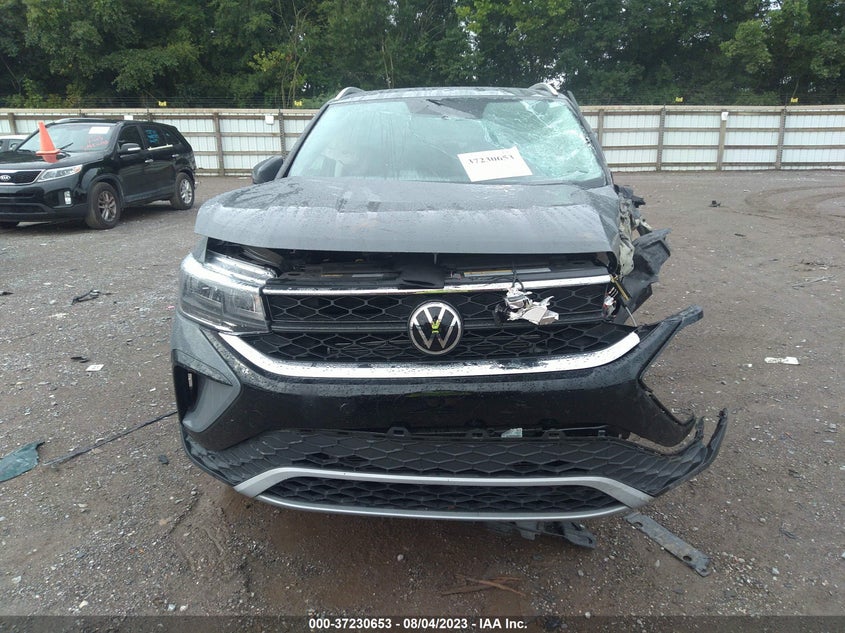 VIN 3VVLX7B28NM045063 2022 VOLKSWAGEN TAOS SE