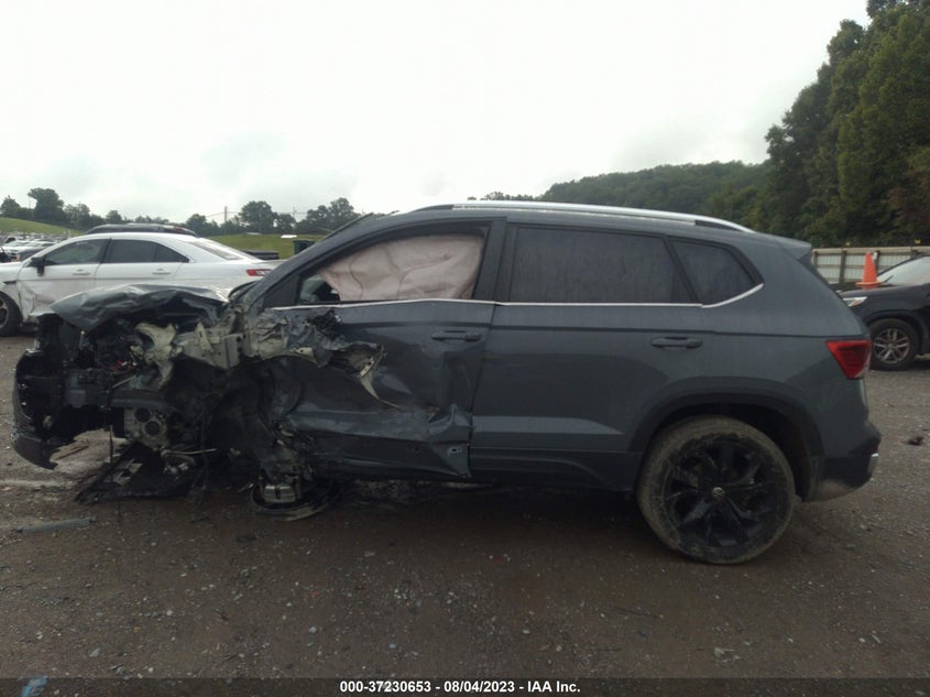 VIN 3VVLX7B28NM045063 2022 VOLKSWAGEN TAOS SE
