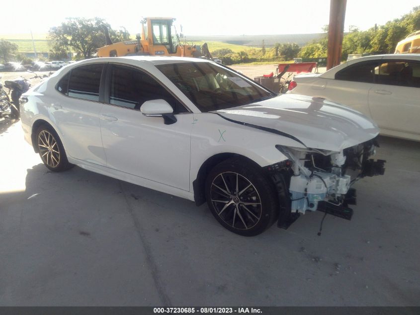 2022 TOYOTA CAMRY SE - 4T1G11AK1NU017290