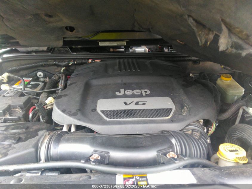 2013 JEEP WRANGLER UNLIMITED SAHARA - 1C4HJWEG2DL556761