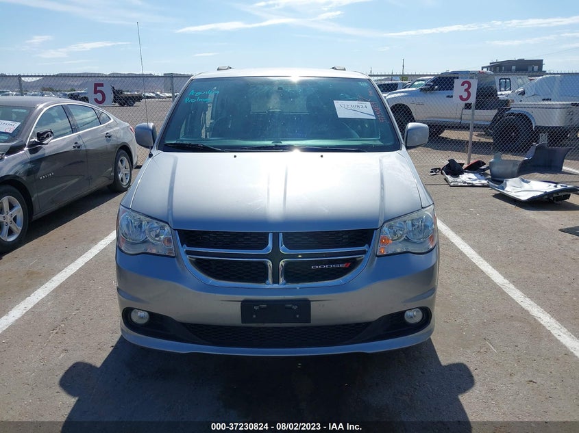 VIN 2C4RDGCG4HR735935 2017 DODGE GRAND CARAVAN SXT