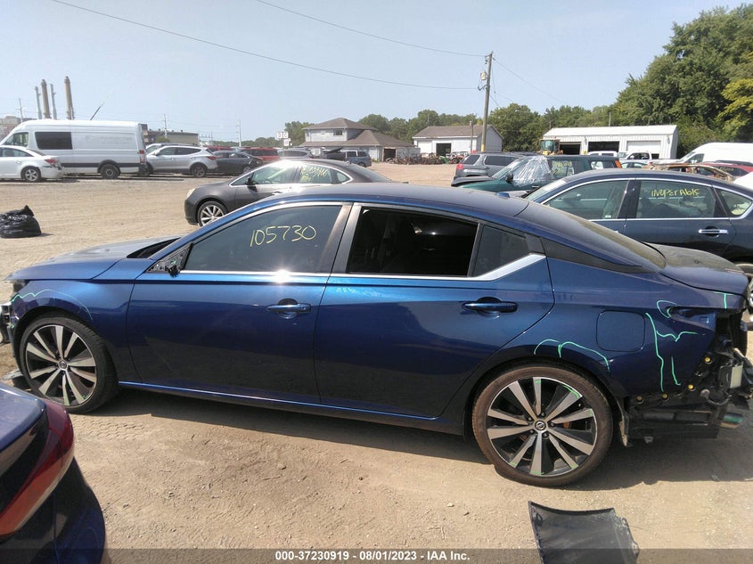VIN 1N4BL4CV9KC119722 2019 NISSAN ALTIMA SR