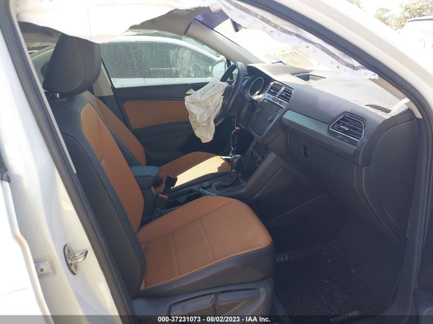 2019 VOLKSWAGEN TIGUAN SE/SEL/SEL R-LINE - 3VV2B7AX1KM192408