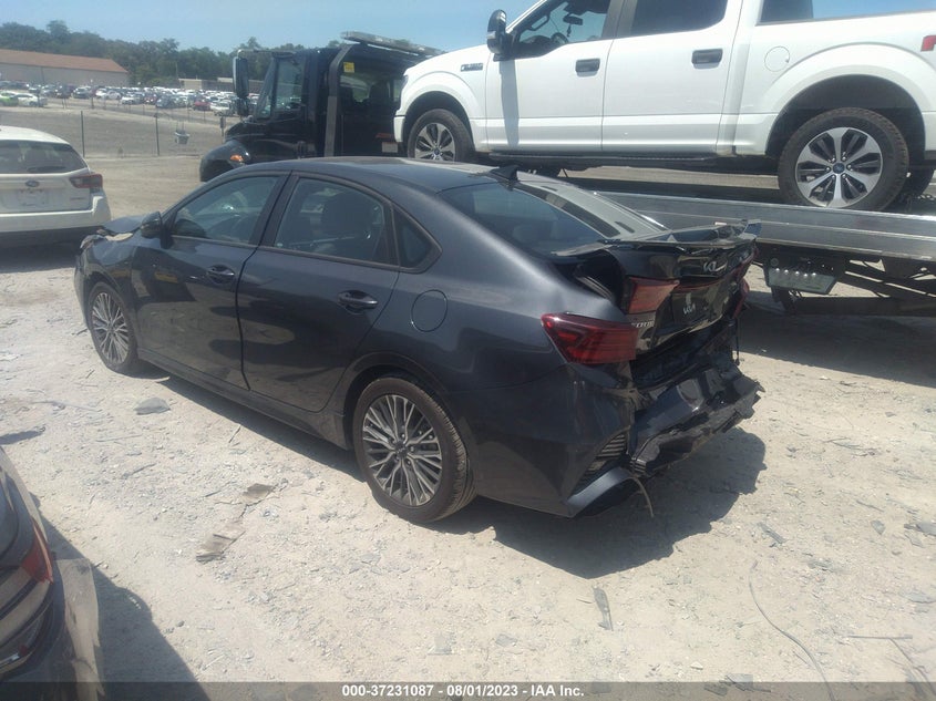 VIN 3KPF54AD8PE557891 2023 KIA FORTE GT LINE