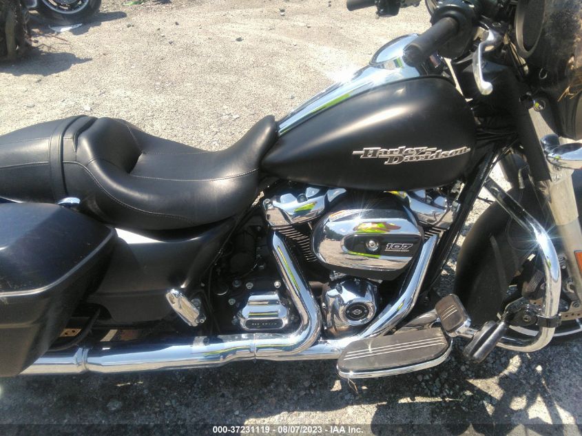 2020 HARLEY-DAVIDSON FLHX - 1HD1KBC15LB647189