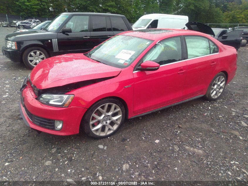 2014 VOLKSWAGEN JETTA SEDAN GLI EDITION 30 W/NAV - 3VW4T7AJ1EM261549