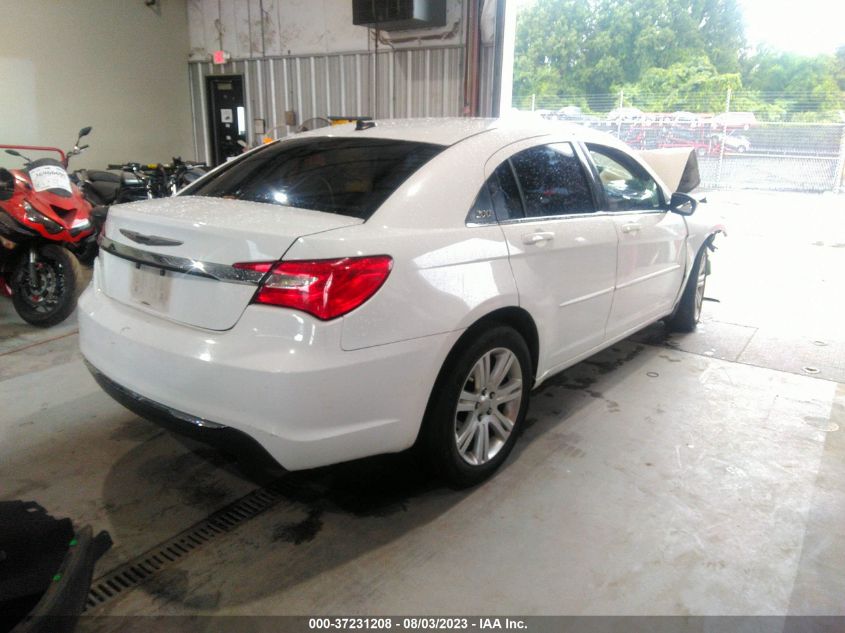 2013 CHRYSLER 200 TOURING - 1C3CCBBBXDN665998
