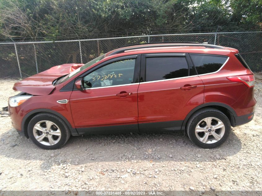 2016 FORD ESCAPE SE - 1FMCU0GX7GUC23901