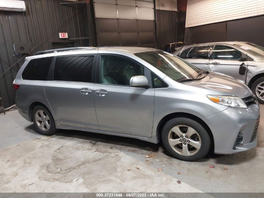 2018 TOYOTA SIENNA LE - 5TDKZ3DC5JS904915