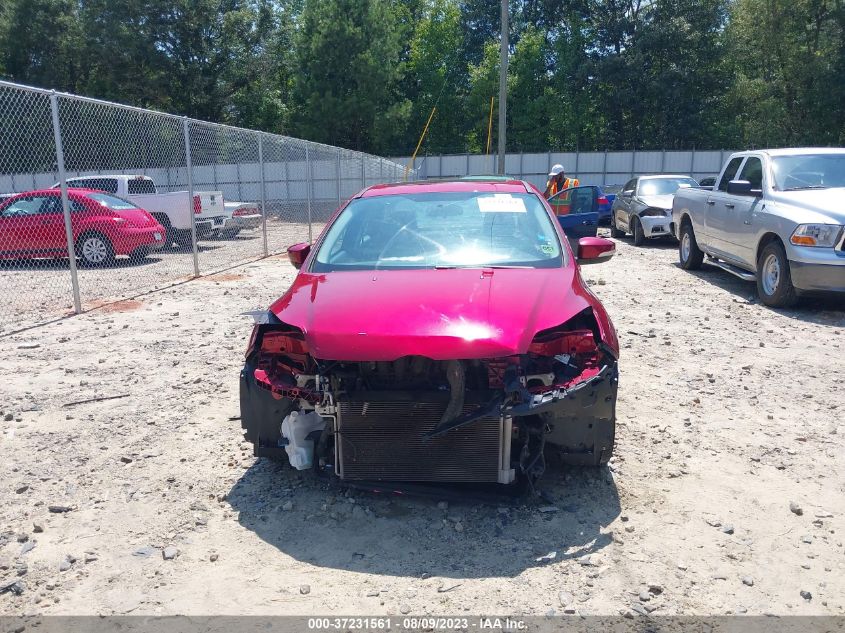 2013 FORD FOCUS SE - 1FADP3F24DL216578