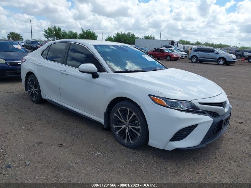 2020 TOYOTA CAMRY SE/SE NIGHT SHADE - 4T1G11AK4LU859537
