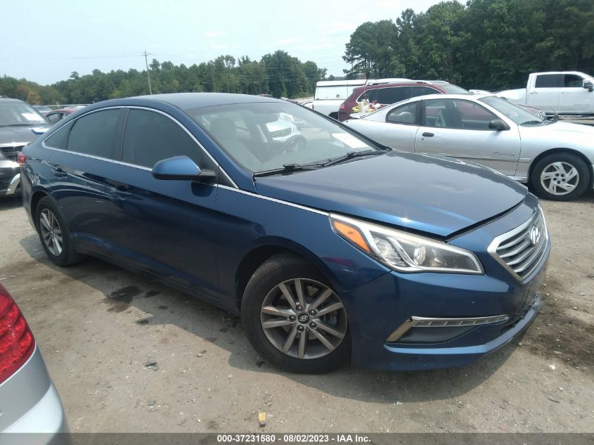 2015 HYUNDAI SONATA 2.4L SE - 5NPE24AF4FH119739