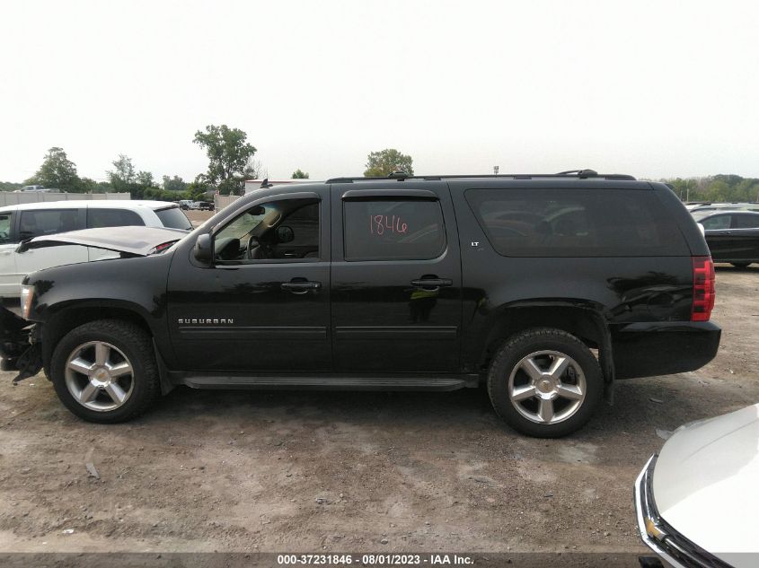 2014 CHEVROLET SUBURBAN 1500 LT 1GNSKJE70ER170318
