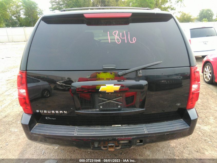 2014 CHEVROLET SUBURBAN 1500 LT 1GNSKJE70ER170318