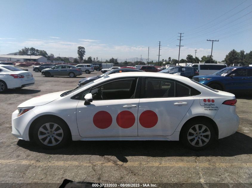 2022 TOYOTA COROLLA LE - JTDEPMAE0N3004767