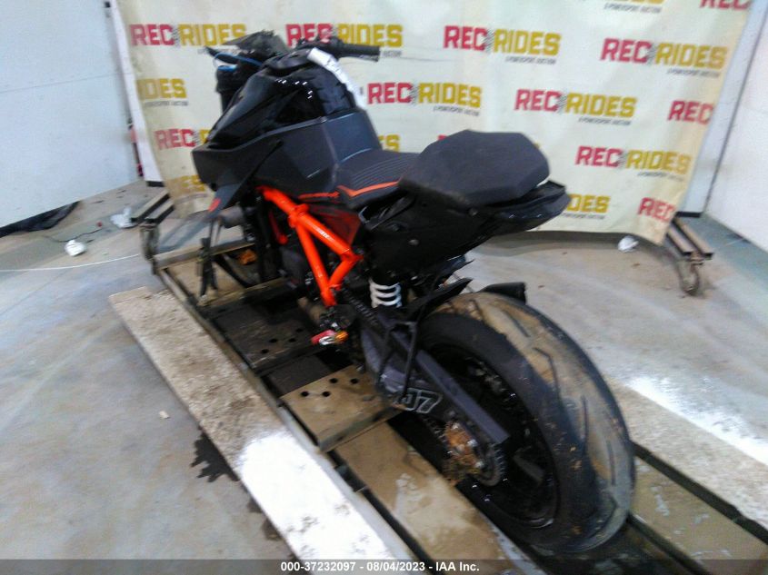 2020 KTM 1290 SUPER DUKE R VBKV39402LM925757