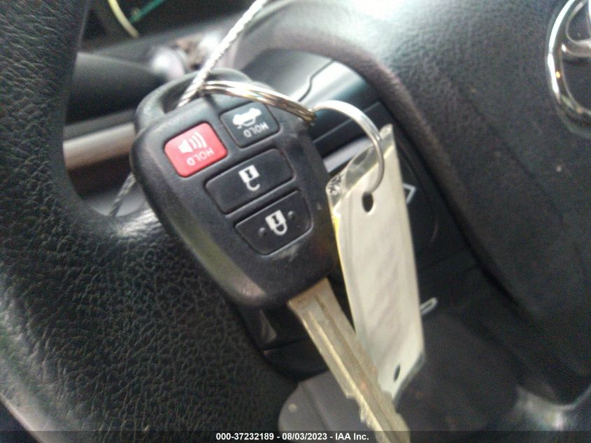 2015 TOYOTA CAMRY XLE/SE/LE/XSE - 4T1BF1FK8FU923104