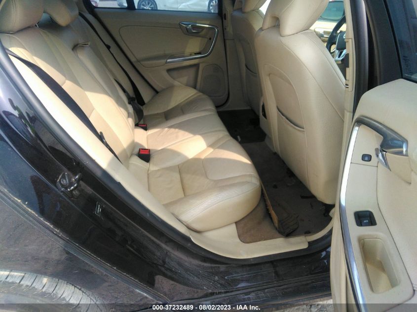 2013 VOLVO S60 T5 - YV1612FS1D2221591