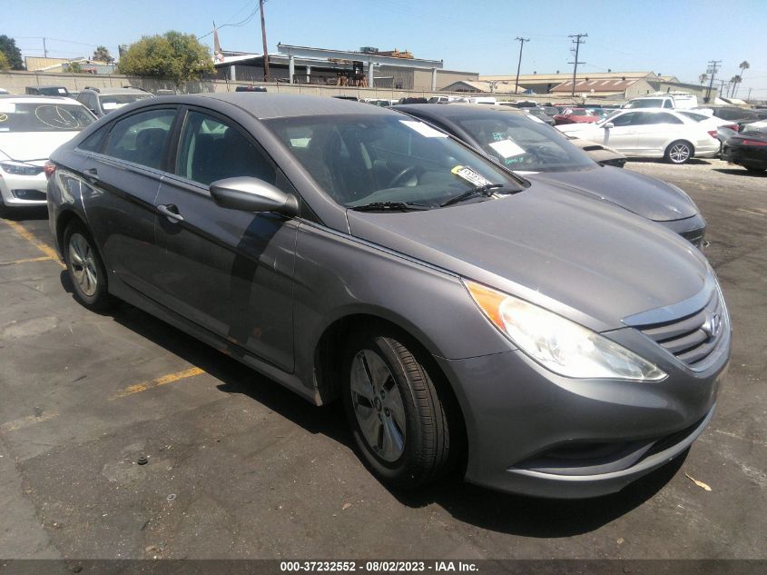 2014 HYUNDAI SONATA GLS - 5NPEB4AC5EH823131