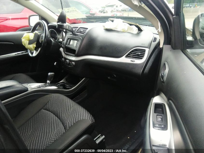 2019 DODGE JOURNEY SE - 3C4PDCBB4KT810725