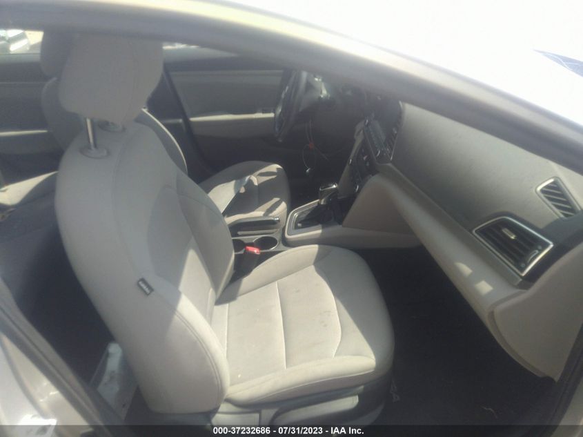2018 HYUNDAI ELANTRA VALUE EDITION - 5NPD84LF3JH312061