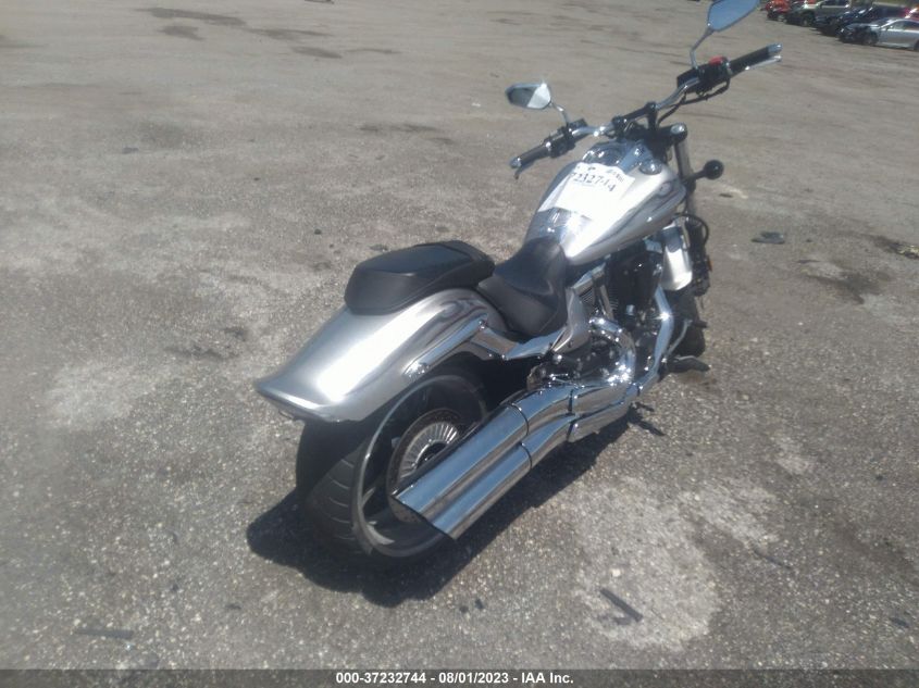 2009 YAMAHA XV1900 CU - JYAVP27E69A010579