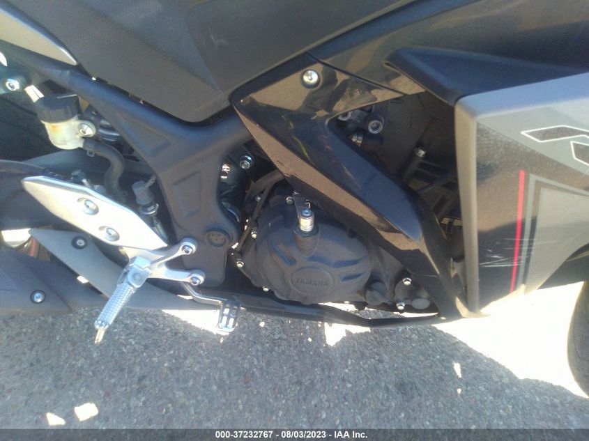 2016 YAMAHA YZFR3 MH3RH06Y3GK013063