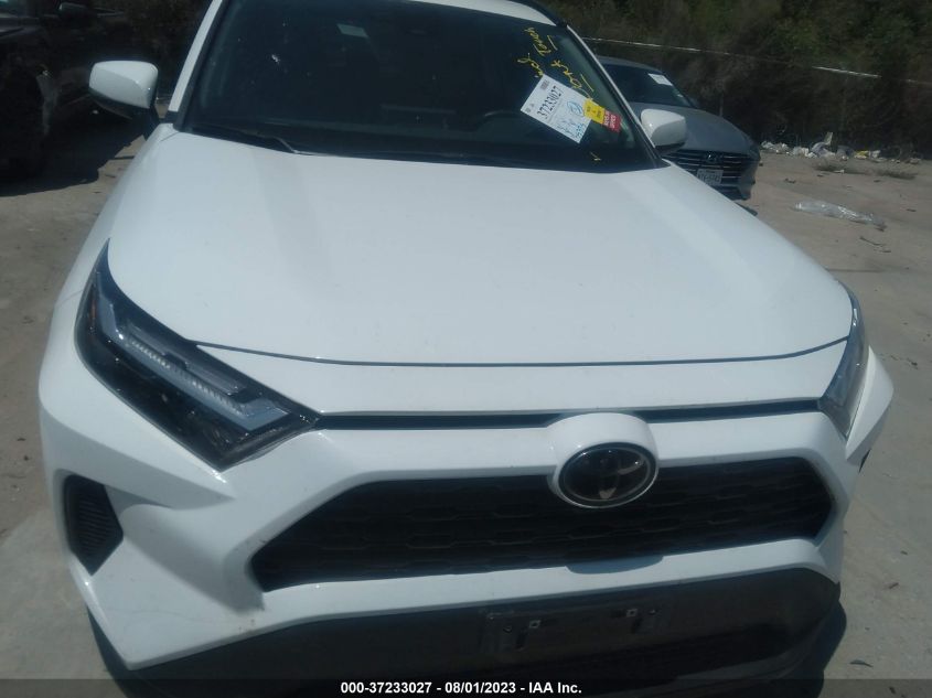 2022 TOYOTA RAV4 XLE - 2T3W1RFV7NC199535