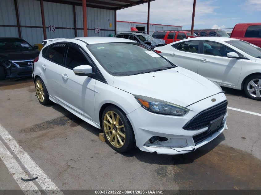 1FADP3L9XHL242559 2017 FORD FOCUS, photo no. 1