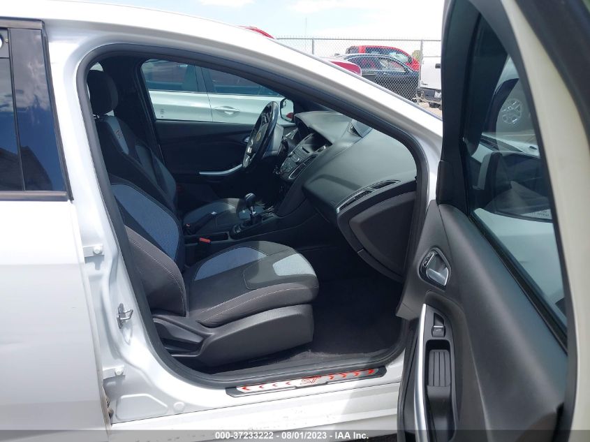 2017 FORD FOCUS ST - 1FADP3L9XHL242559
