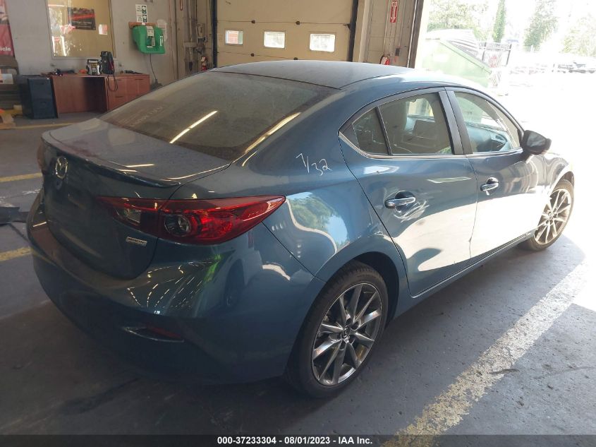 2018 MAZDA MAZDA3 4-DOOR TOURING - 3MZBN1V39JM165124