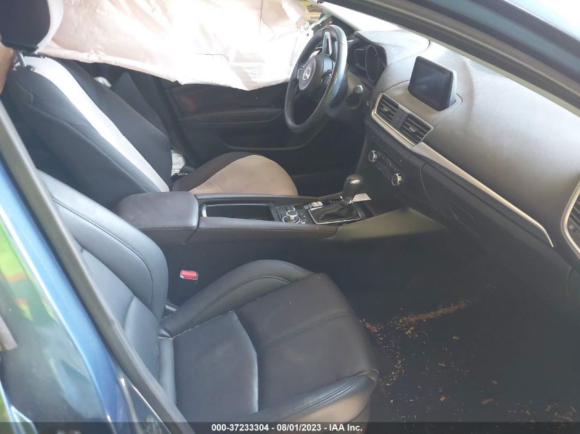 2018 MAZDA MAZDA3 4-DOOR TOURING - 3MZBN1V39JM165124