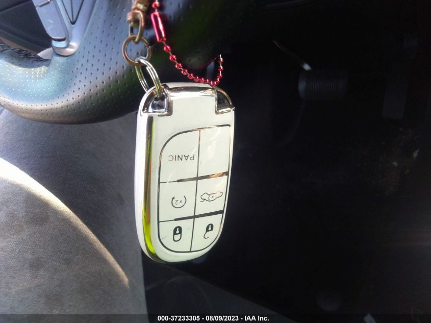 2018 DODGE DURANGO SXT - 1C4RDJAGXJC496714