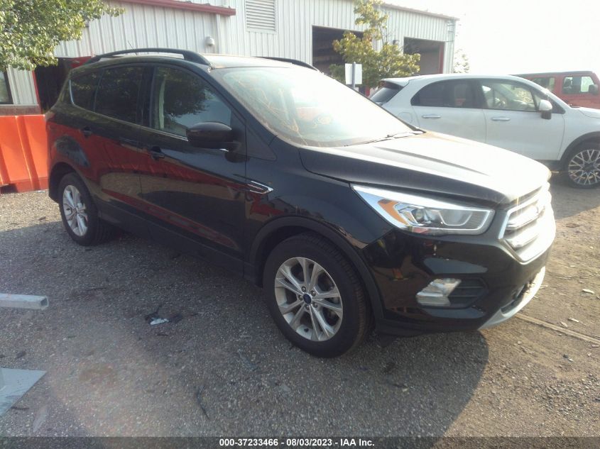 2017 FORD ESCAPE SE - 1FMCU0GDXHUE05213