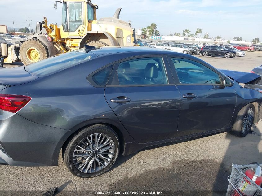 2022 KIA FORTE GT LINE - 3KPF54AD8NE456802