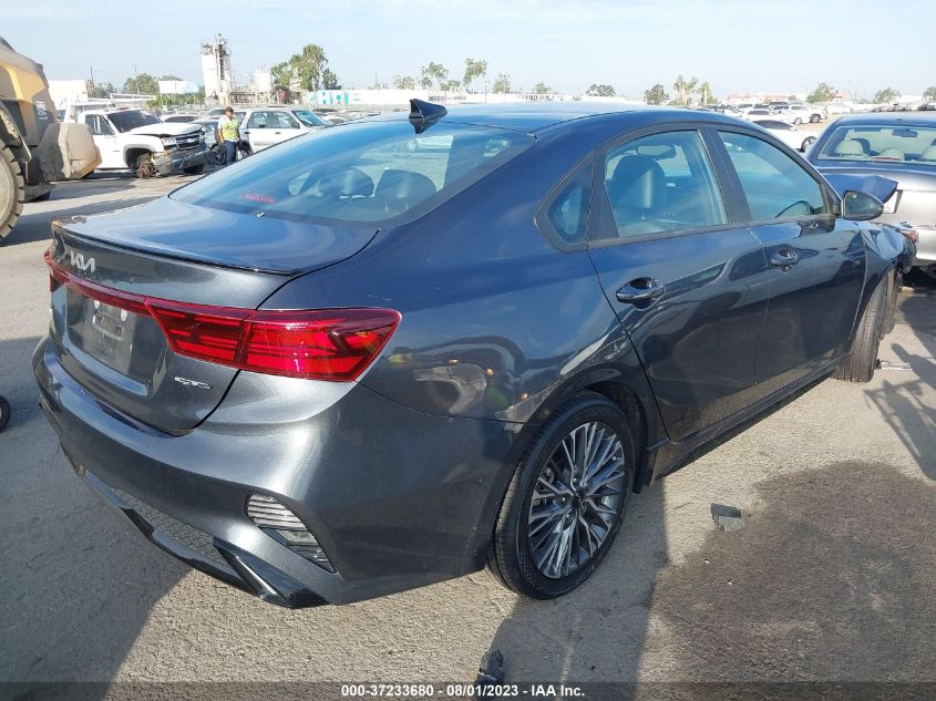 2022 KIA FORTE GT LINE - 3KPF54AD8NE456802
