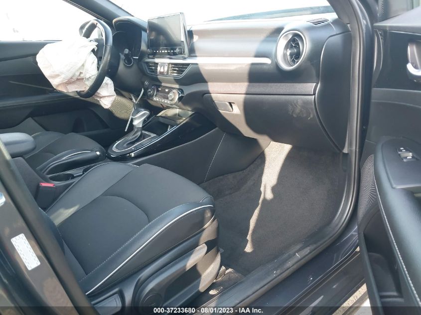 2022 KIA FORTE GT LINE - 3KPF54AD8NE456802