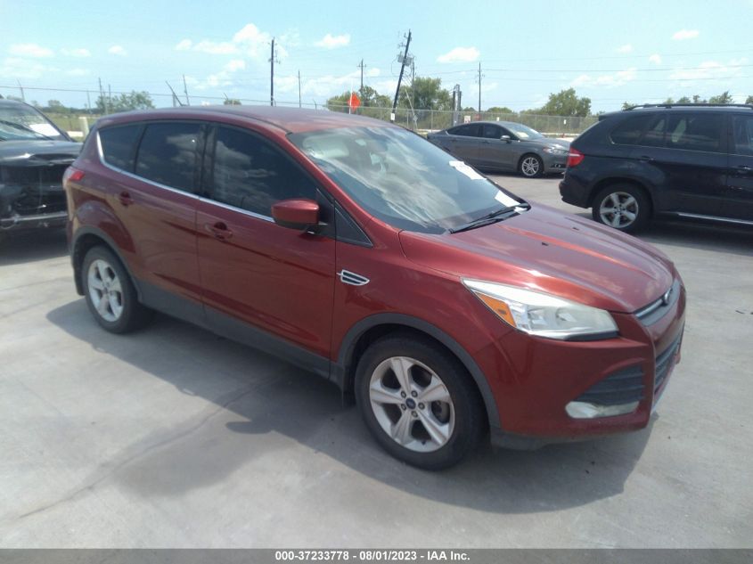 2015 FORD ESCAPE SE - 1FMCU0G75FUB61221