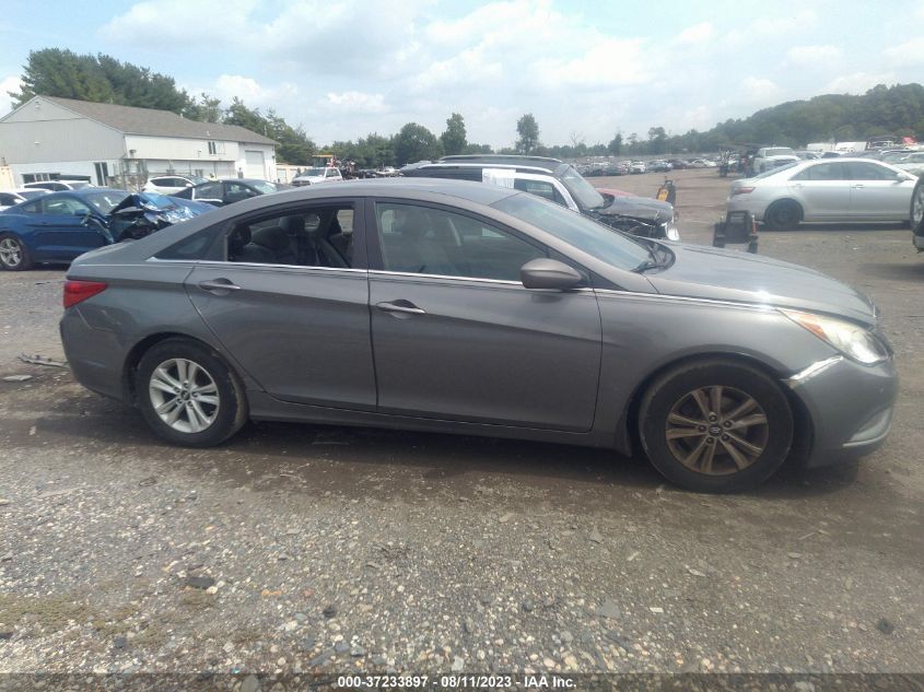 2013 HYUNDAI SONATA GLS PZEV - 5NPEB4AC8DH783481