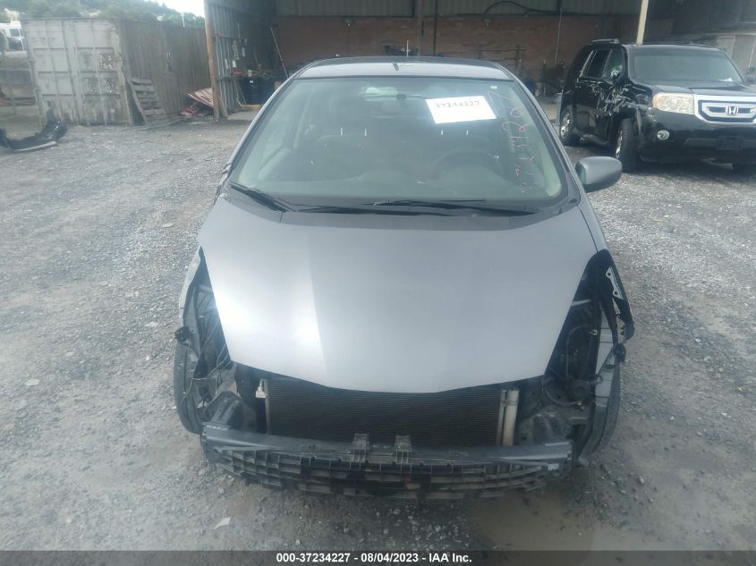 2013 HONDA FIT - JHMGE8H37DC040382