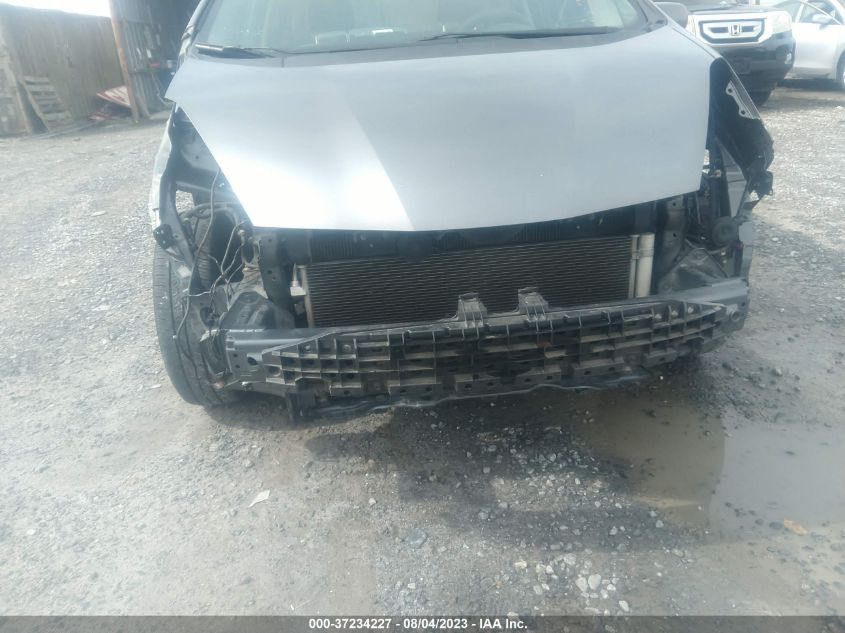 2013 HONDA FIT - JHMGE8H37DC040382