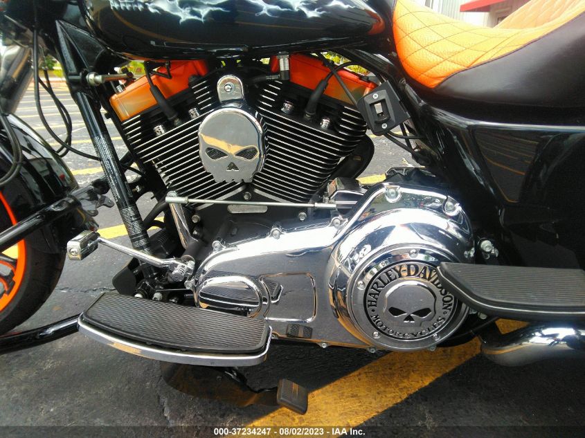2015 HARLEY-DAVIDSON FLRT FREE WHEELER 1HD1MCM11FB850275