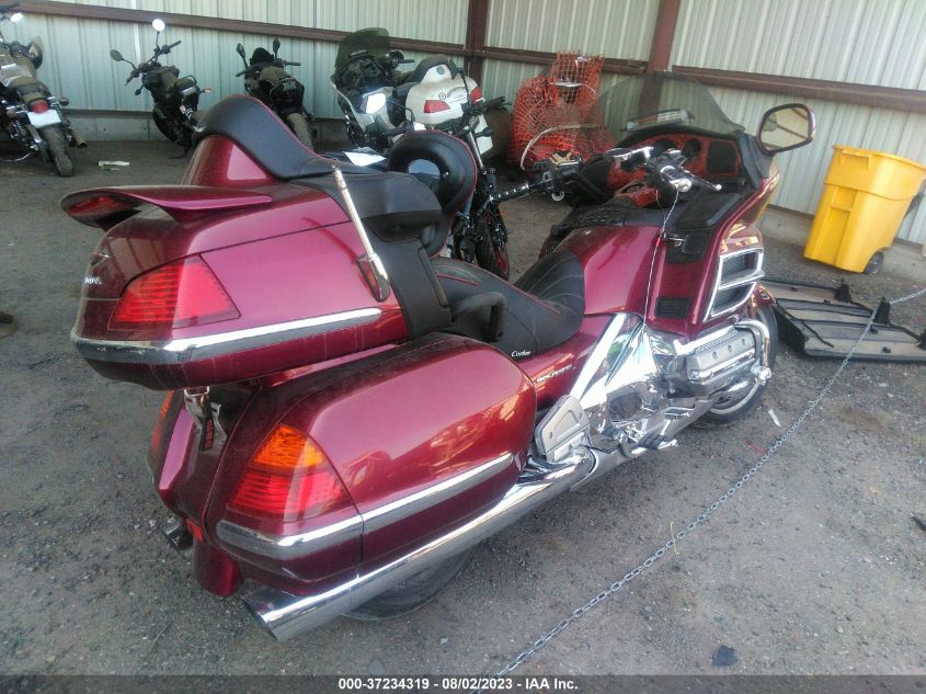 2005 HONDA GL1800 1HFSC47055A400642
