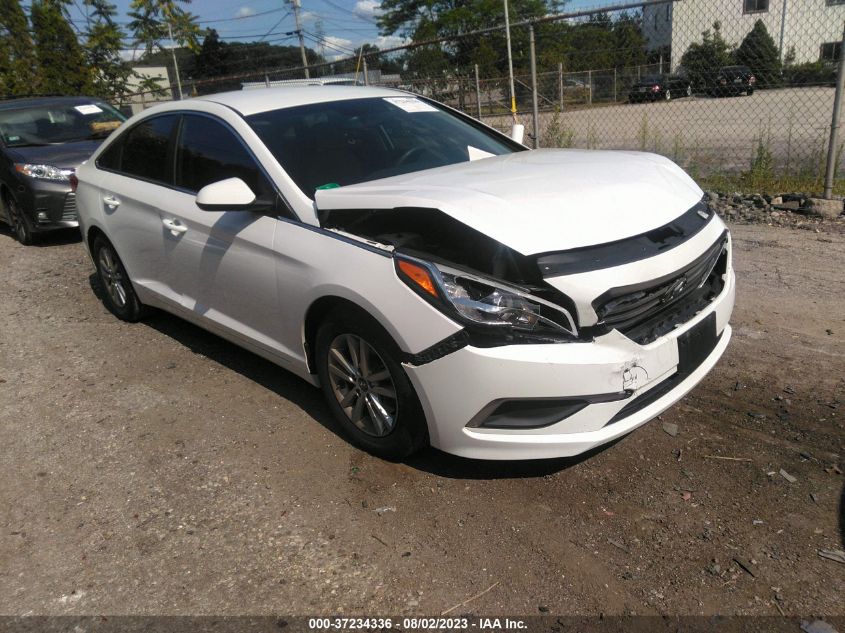 2017 HYUNDAI SONATA SE - 5NPE24AF3HH556280