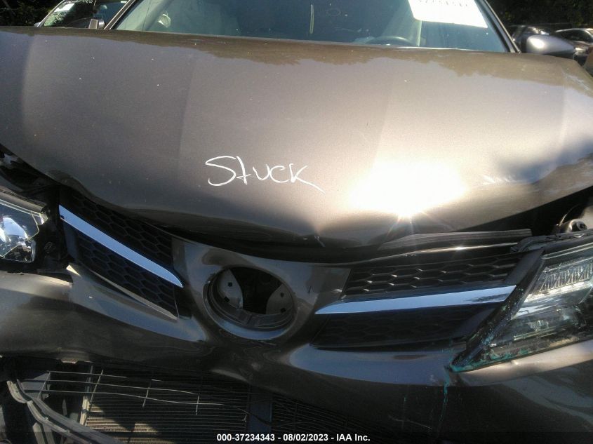 2013 TOYOTA RAV4 LE - JTMZFREV8DD014838