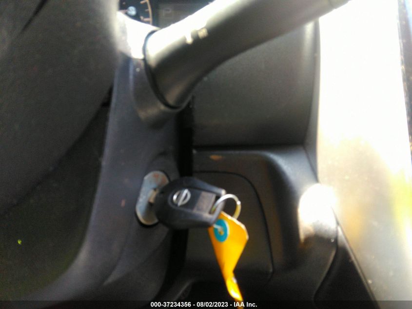 2015 NISSAN VERSA NOTE SV - 3N1CE2CP2FL432011