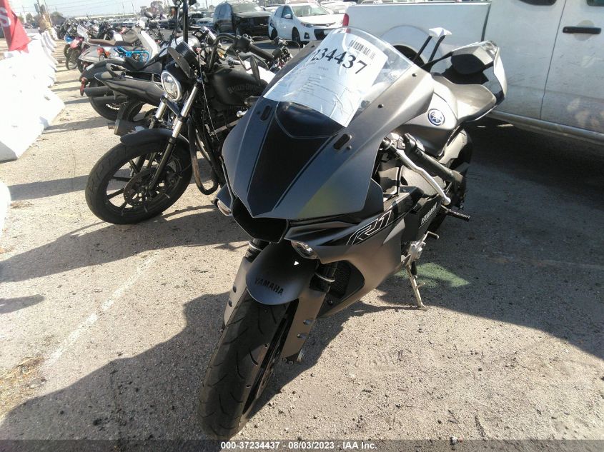 2016 YAMAHA YZFR1S C JYARN42Y3GA000111